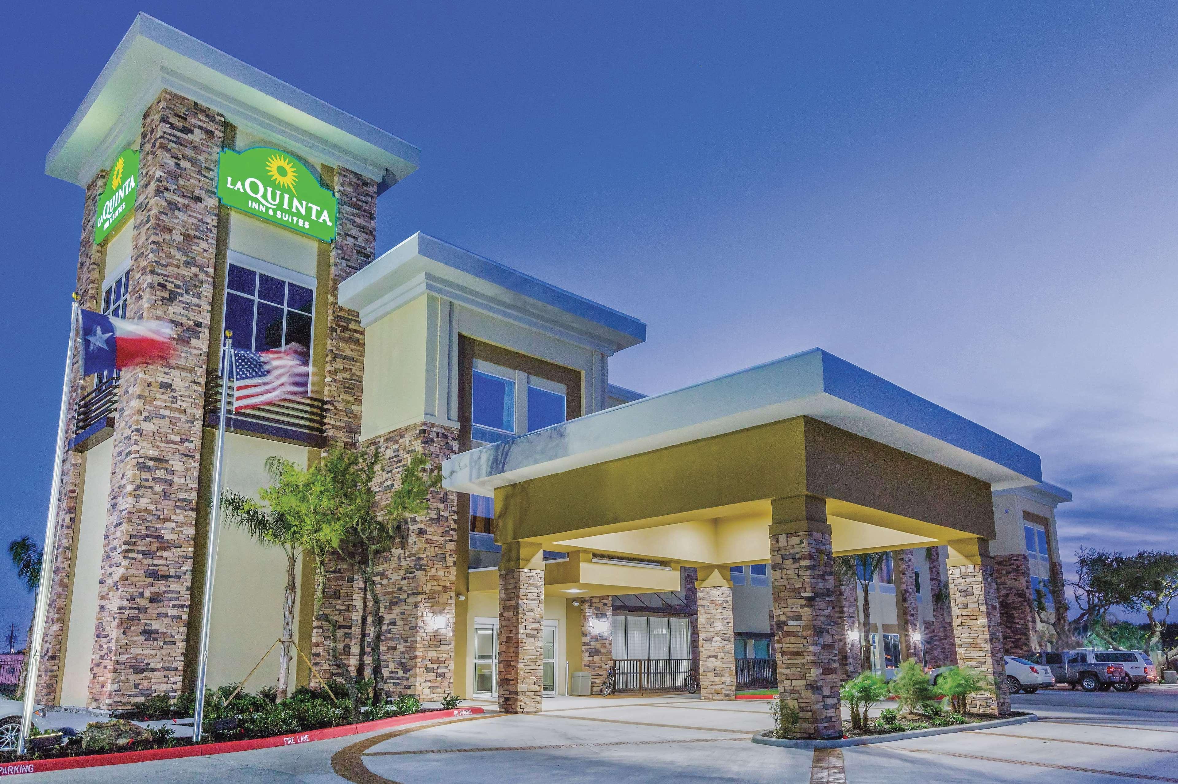 La Quinta By Wyndham Rockport - Fulton Hotell Exteriör bild